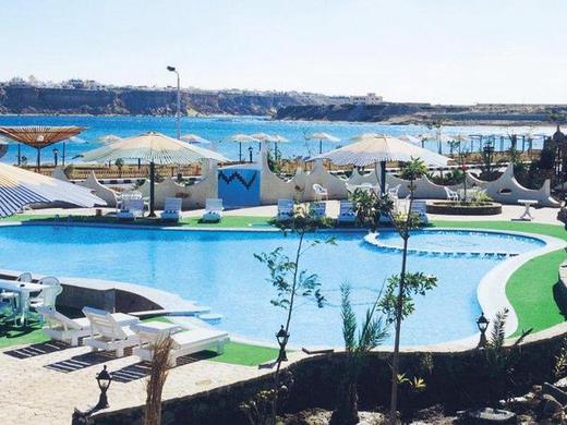 Turquoise Beach Hotel