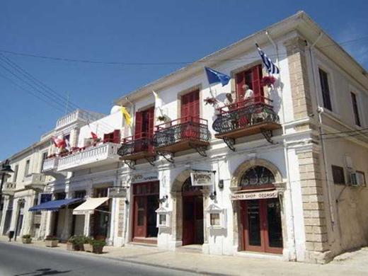 Kiniras Traditional House