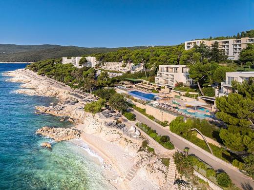 Girandella Maro Suites & Villas