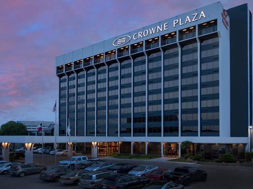 Crowne Plaza San Antonio Airport