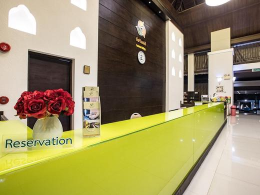 Thanatthichaburi Lake Resort and Spa