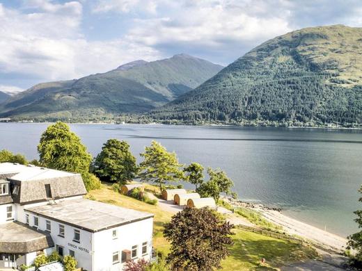 The Onich Hotel & Lochside Gardens