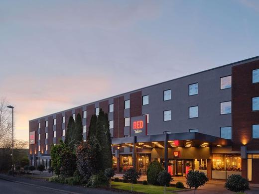 Radisson Red London Gatwick Airport