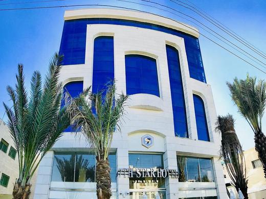 7th Star Hotel Suites