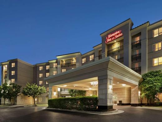 Hampton Inn & Suites Washington-Dulles International Airport