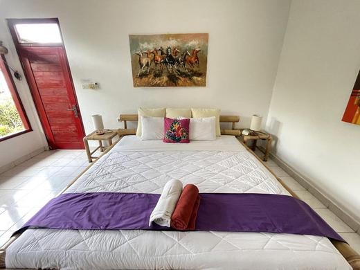 Taman Lituhayu Cottages