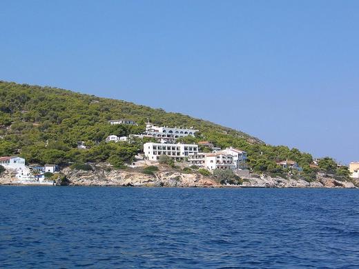 Dionysos Hotel