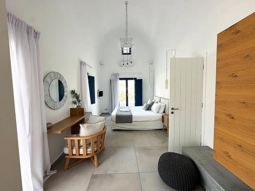 Amor Hideaway Villas