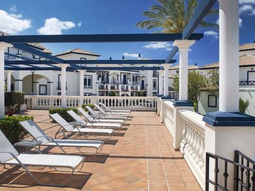 Apartamentos Leo San Bruno