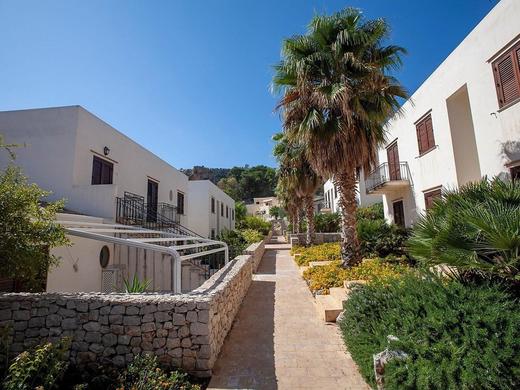 Villaggio Cala Mancina