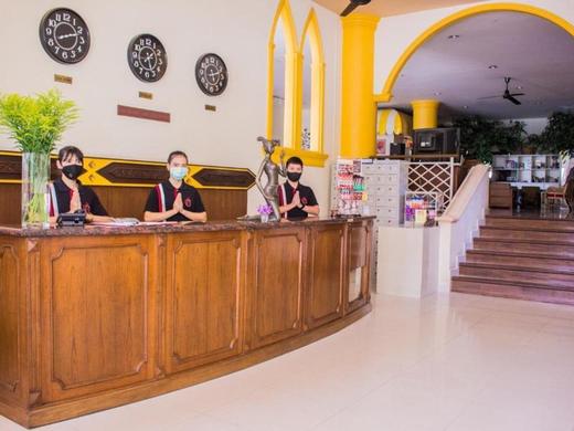 People Place Hotel 2