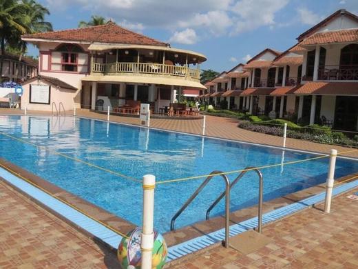 Nanu Beach Resort & Spa, Betalbatim