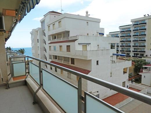 Apartamentos Surfing 3000