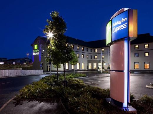 Holiday Inn Express Antrim - M2, Jct.1