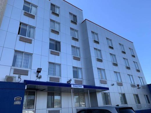 Days Inn by Wyndham Brooklyn Borough Park