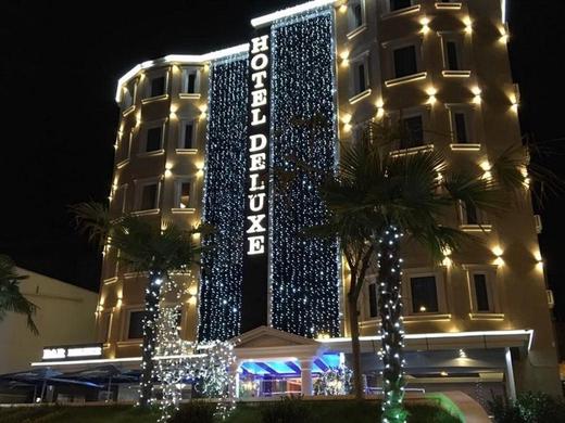 Hotel Deluxe