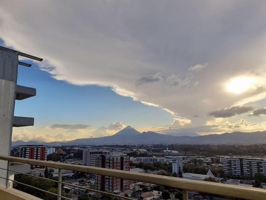 Holiday Inn Guatemala