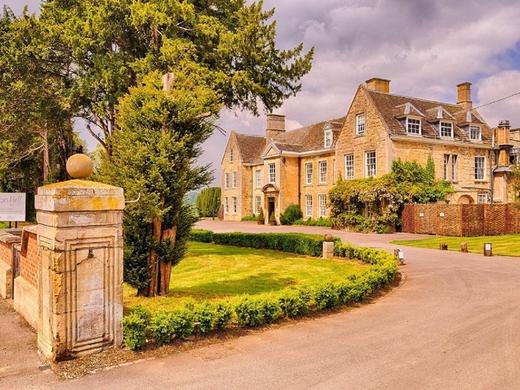 Barton Hall Hotel & Spa