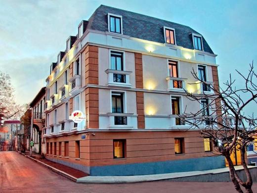 Urban Boutique Hotel