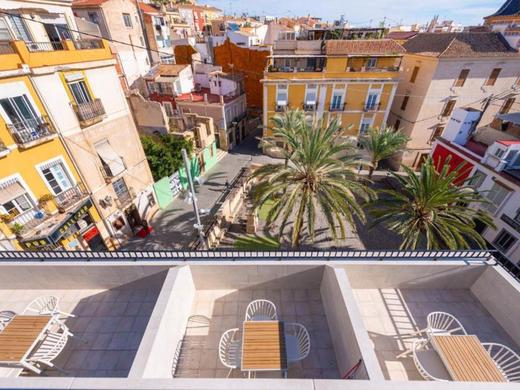 Apartamentos Quijano by Be Alicante