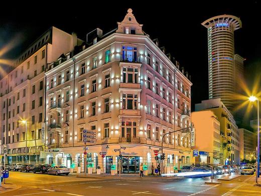 Grand Hotel Downtown