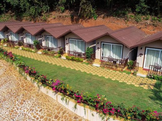 Stone Wood Nature Resort