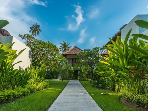 Living Asia Resort  Spa