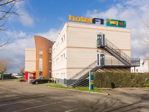 Hotel hotelF1 Maurepas