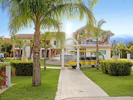 Club Esse Aquilia Beach Village Resort