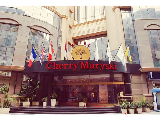 Cherry Maryski Hotel