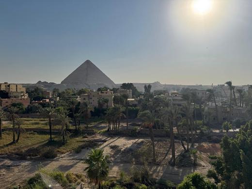 Palacio Pyramids Hotel