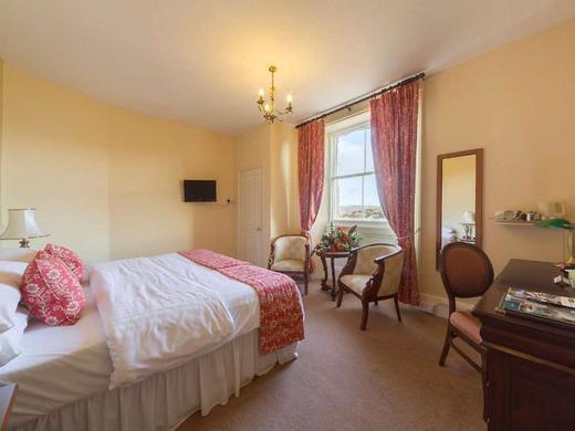 Best Western Limpley Stoke Hotel
