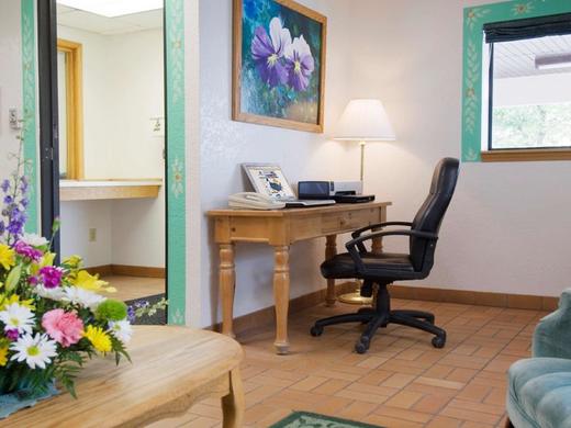 Americas Best Value Inn Torrington