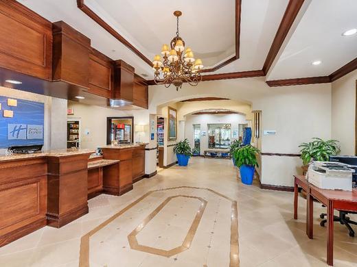 Holiday Inn Express & Suites Miami-Kendall