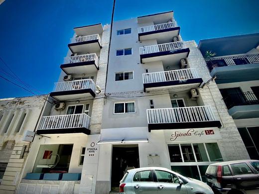 Spinola Hotel