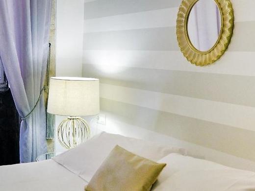 Apartamentos oca casas reales