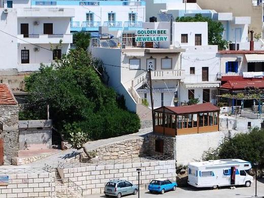 Ikonomakis Apartments