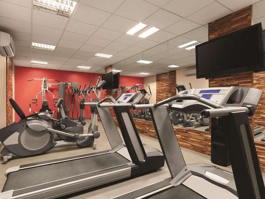 Radisson Toronto Airport West