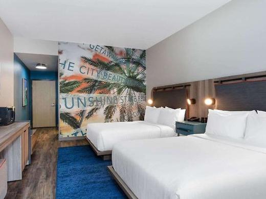 TRYP by Wyndham Orlando