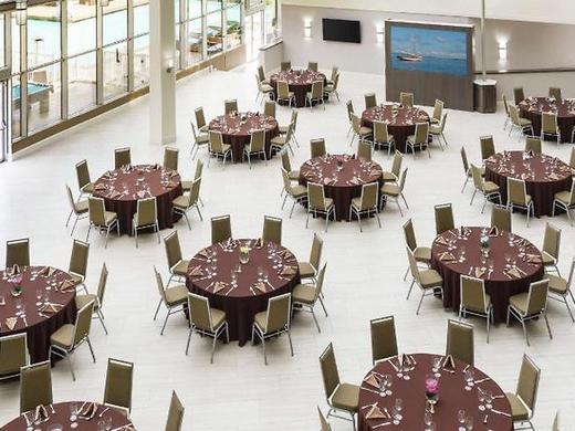 DoubleTree by Hilton Orlando Airport Hotel