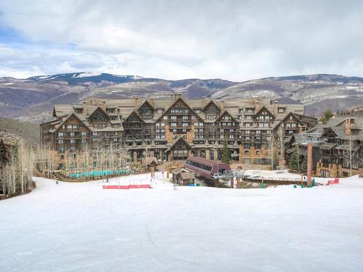 Bachelor Gulch Village