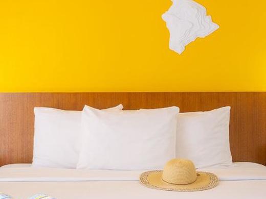 Shoreline Hotel Waikiki, a Joie de Vivre Hotel