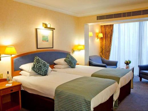 Derby Mickleover, BW Signature Collection