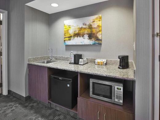 Courtyard by Marriott Somerset