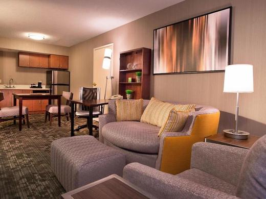Courtyard by Marriott Tysons McLean