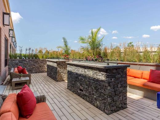 Comfort Inn & Suites Logan International Airport