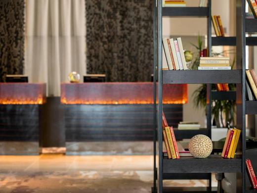 Renaissance Seattle Hotel