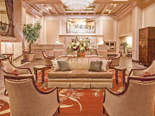 Mayflower Park Hotel