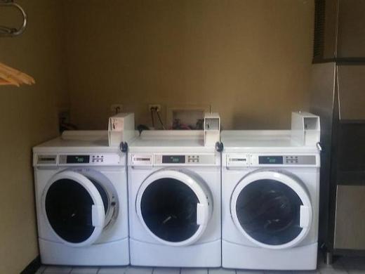 Super 8 by Wyndham Denver Central