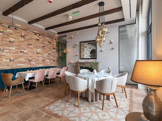 Villa Chinka by Astor Garden Hotel